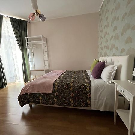 Monti49 Guesthouse Rome Bagian luar foto