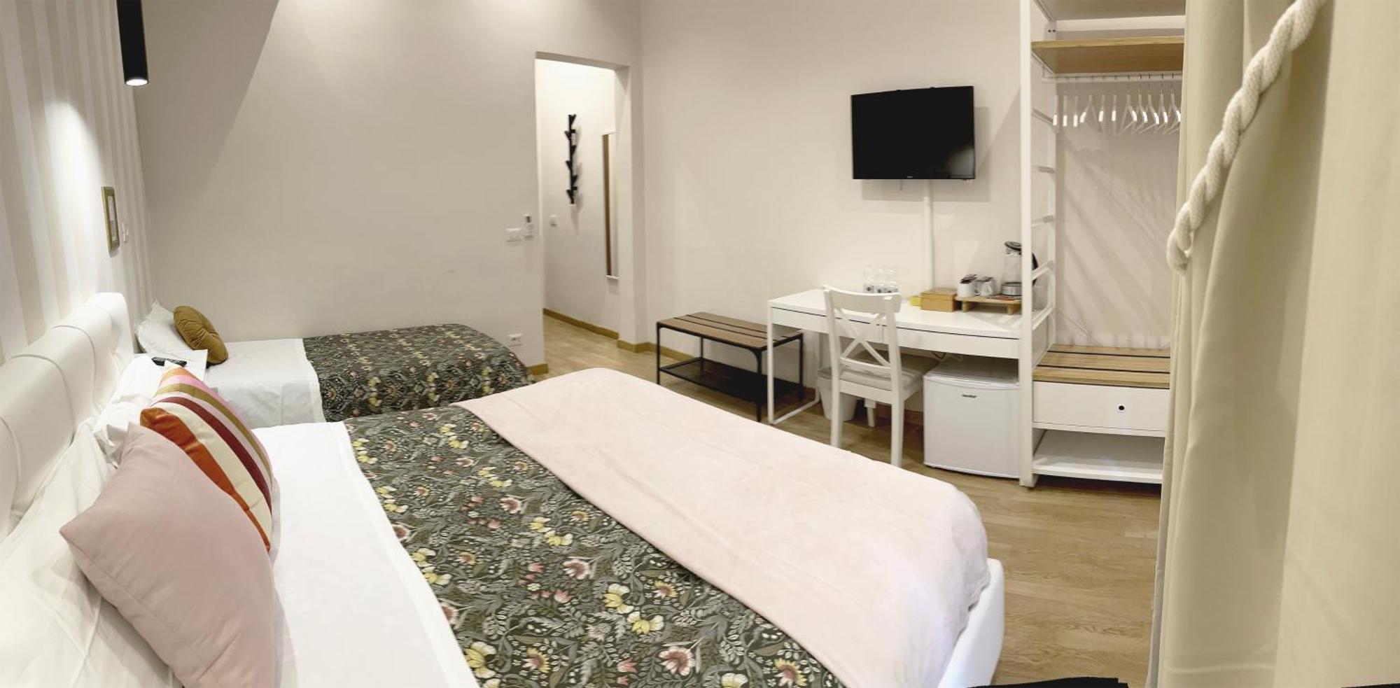 Monti49 Guesthouse Rome Bagian luar foto